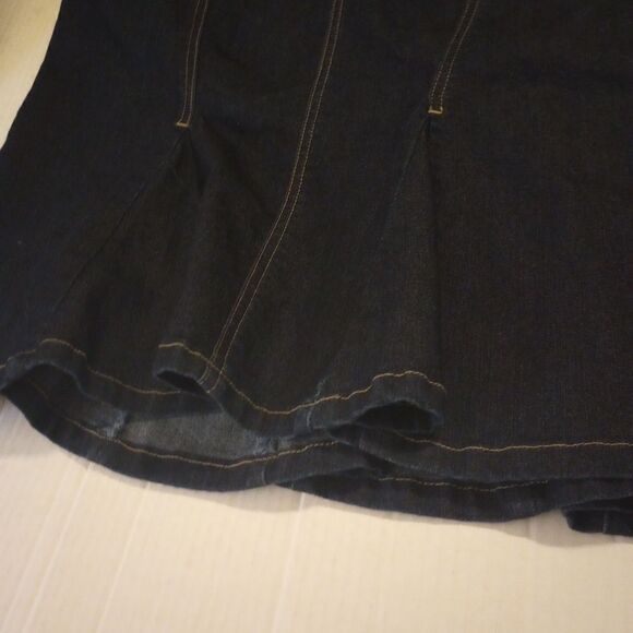 Apostrophe ruffle hem dark wash denim skirt - Picture 6 of 9